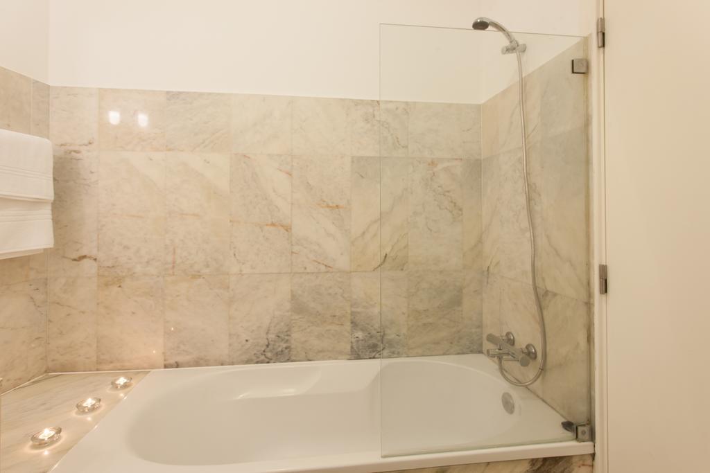 ליסבון D'Castro Luxury Apartments - Alfama מראה חיצוני תמונה